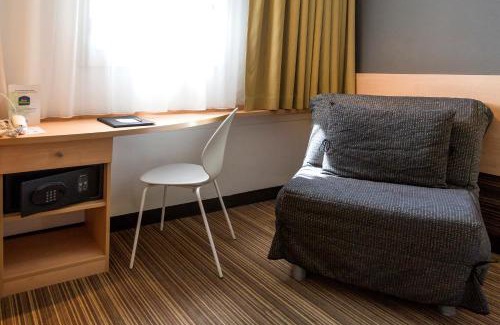 Bastia Hotel | Pet-Friendly Best Western Montecristo in Bastia: Rated 9/10