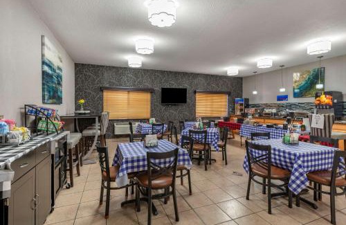 Newberg Hotel | Pet-Friendly Comfort at Best Western Newberg Inn