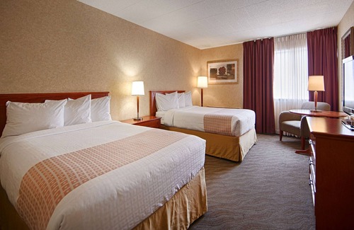 North Bay Hotel | Inviting Best Western North Bay Hotel & Conference Centre Stay