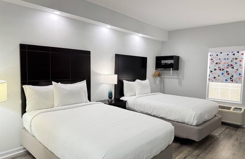 Crestview Hotel | Convenient Stay at Quality Inn Crestview near Eglin AFB