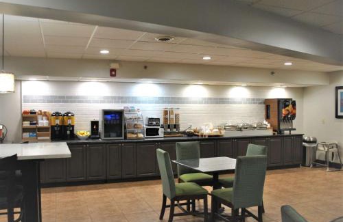 Owego Hotel | Child-Friendly Stay at Best Western Owego Inn - 7.5/10 Rating