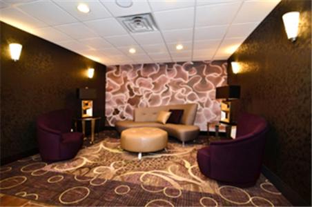 Plover Hotel | Discover the Best Western Plover-Stevens Point Hotel