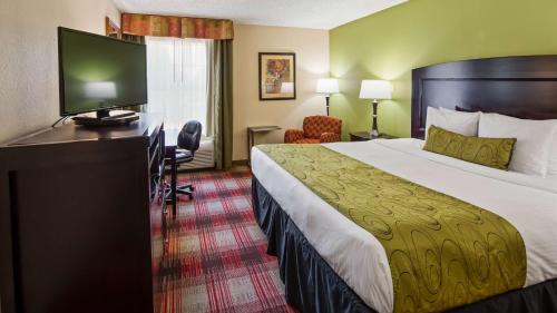 Dallas Hotel | Discover Best Western Plus Addison/Dallas with Family-Friendly Amenities