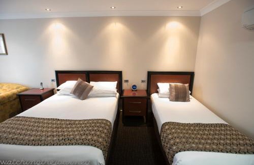 South Tamworth Hotel | Discover Best Western Plus All Settlers Motor Inn Escape