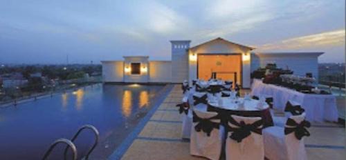 Amritsar Hotel | Comfortable Stay at Best Western Plus Amritsar with Pool