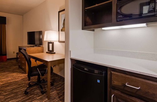Ardmore Hotel | Guest Rated 9.2: Best Western Plus Ardmore Inn & Suites