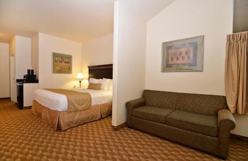 Battle Ground Hotel | Guest Favorite: Best Western Plus Battleground Inn & Suites