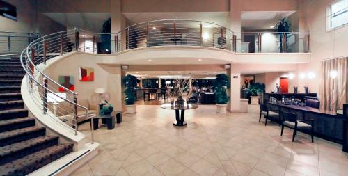 East Peralta Hotel | Oceanfront Comfort at Best Western Plus Bayside Hotel