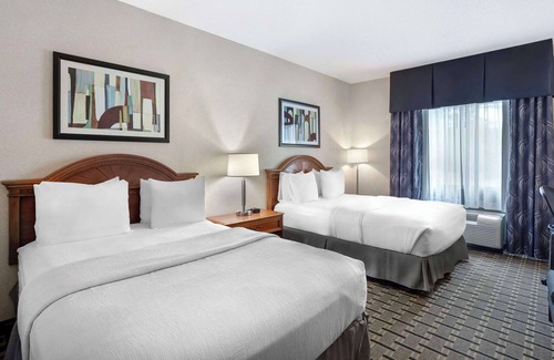 Clearfield Hotel | Top-Rated Stay at Best Western Plus Clearfield with Spa & Pool
