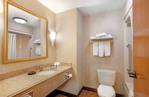 Clearfield Hotel | Top-Rated Stay at Best Western Plus Clearfield with Spa & Pool