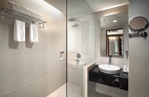 Palu Hotel | Discover Best Western Plus Coco Palu: Family-Friendly Retreat