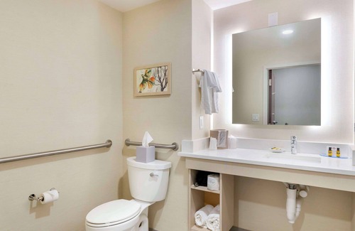 Zion Crossroads Hotel | Top-Rated Best Western Plus Crossroads Inn & Suites