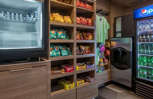 Dartmouth Hotel | Discover Best Western Plus Dartmouth: Family-Friendly Retreat