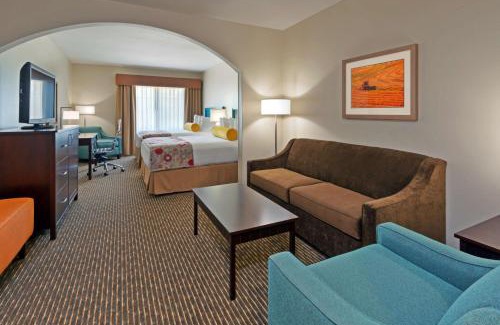 Dayton Hotel | Pet Friendly Retreat at Best Western Plus Dayton - 9/10 Rating