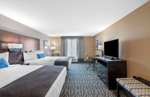 Denton Hotel | Explore Comfort at Best Western Plus Denton Inn & Suites