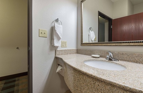 DeRidder Hotel | Comfortable Stay at Best Western Plus Deridder Inn & Suites
