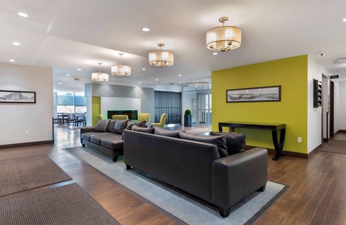 Saskatoon Hotel | Top-Rated Best Western Plus East Side with Pool & Spa