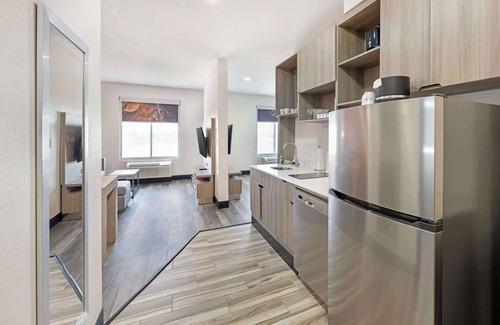 Carlsbad Hotel | Discover Comfort at Best Western Plus Executive Residency