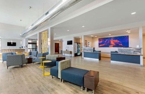Deer Valley Hotel | Inviting Best Western Plus Executive Residency in Phoenix North