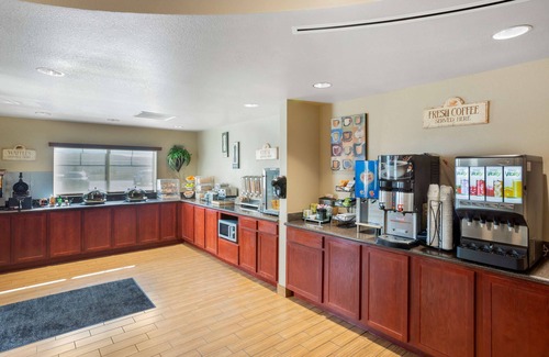 Frontier Hotel | Discover Best Western Plus Fossil Country Inn & Suites