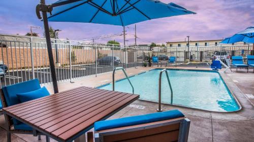 Gardena Hotel | Ideal Stay at Best Western Plus Gardena-Los Angeles Inn