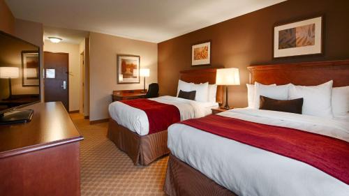 Georgetown Hotel | Pet-Friendly Retreat: Best Western Plus Georgetown Suites