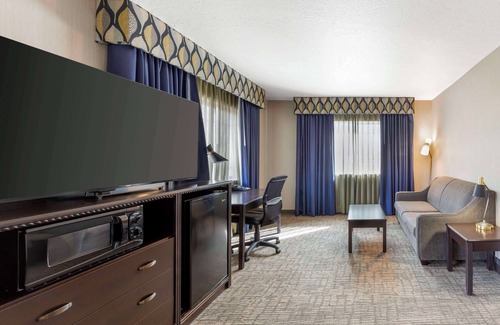 Grant Creek Hotel | Top Rated Best Western Plus Grant Creek Inn with Great Amenities