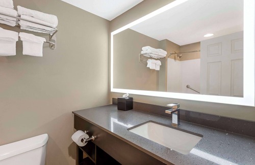 Grant Creek Hotel | Top Rated Best Western Plus Grant Creek Inn with Great Amenities