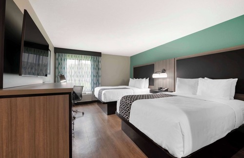 Greenwood Hotel | Inviting Best Western Plus Greenwood/Indy South Inn Stay