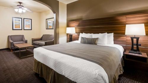 Stone Oak Hotel | Discover Best Western Plus Hill Country Suites in San Antonio