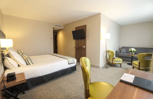Chantilly Hotel | Discover Best Western Plus Hotel Du Parc Chantilly - 4 Star Stay