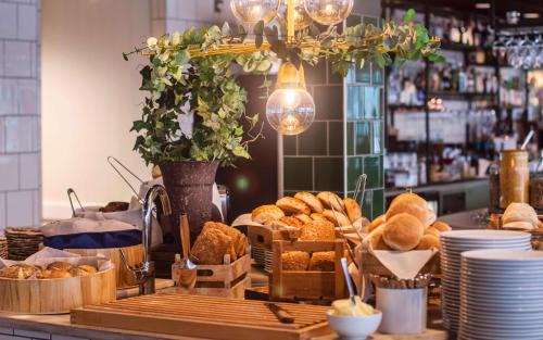 Roslunda-Kronotorp Hotel | Inviting Stay at Best Western Plus Hus 57 with Pool & Spa
