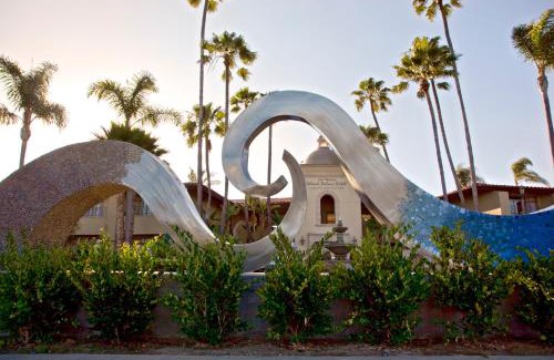 La Playa Hotel | Pet-Friendly Escape at Best Western PLUS Island Palms Hotel