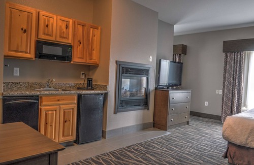 Evergreen Hotel | Rated 8.8: Best Western Plus Kalispell/Glacier Park Hotel