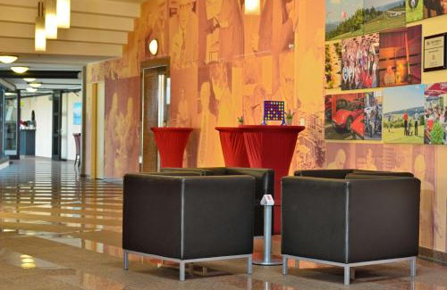 Huenfeld Hotel | Welcoming Stay at Best Western Plus Konrad Zuse Hotel