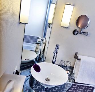 Colomiers Hotel | Inviting Stay at Best Western Plus Le Canard sur le Toit