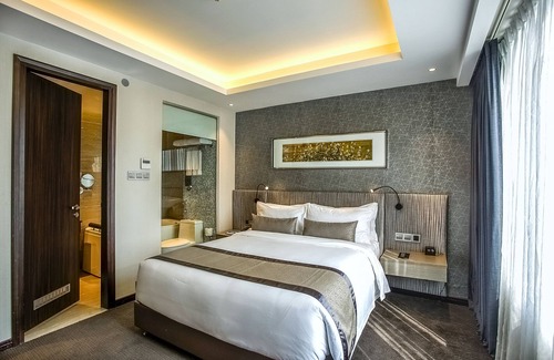 Uttara Hotel | Discover Best Western Plus Maple Leaf: 4-Star Family Retreat