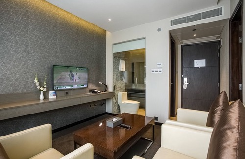 Uttara Hotel | Discover Best Western Plus Maple Leaf: 4-Star Family Retreat