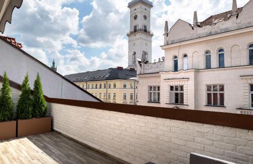 Lviv City Center Hotel | Pet-Friendly Stay at Best Western Plus Market Square Lviv