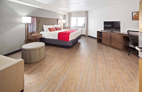 McCall Hotel | Discover Best Western Plus McCall Lodge & Suites Retreat