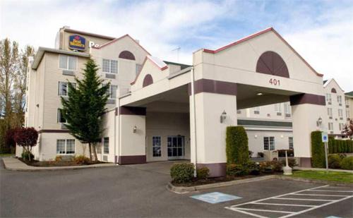 Auburn Hotel | Pet-Friendly Getaway at Best Western PLUS Mountain View Inn