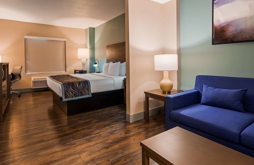 Barstow Hotel | Premier Stay at Best Western Plus New Barstow Inn & Suites