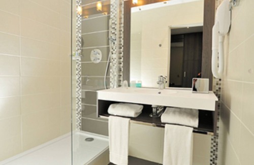 Evreux Hotel | Elegant Stay at Best Western Plus Palais Des Congres