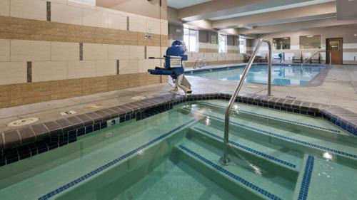Washougal Hotel | Pet-Friendly Stay at Best Western Plus Port of Camas-Washougal