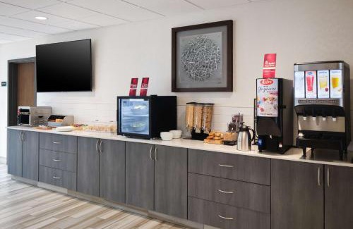 Prince George Hotel | Experience Best Western Plus Prince George with Ocean Views