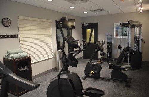 Lake Charles Hotel | Guest Favorite: Best Western Plus Prien Lake Hotel & Suites