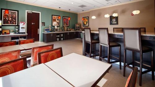 Roswell Hotel | Discover Quality Stays at Best Western Plus Roswell/Alpharetta