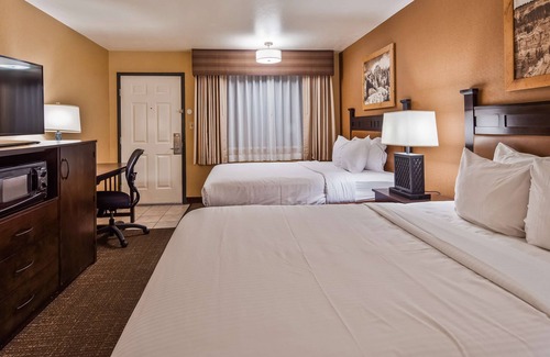 Bryce Canyon Hotel | Relax at Best Western Plus Ruby's Inn with Spa & Pool