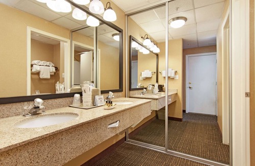 Bryce Canyon Hotel | Relax at Best Western Plus Ruby's Inn with Spa & Pool
