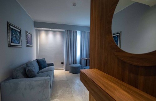 Sabaudia Hotel | Discover the Best Western Plus Sabaudia Hotel: Guest Rated 9/10